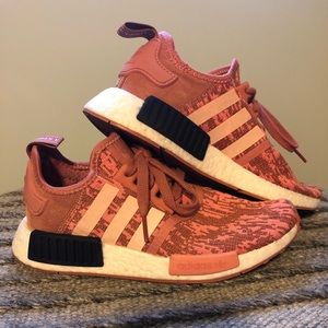 ***SOLD*** Adidas NMD R1
